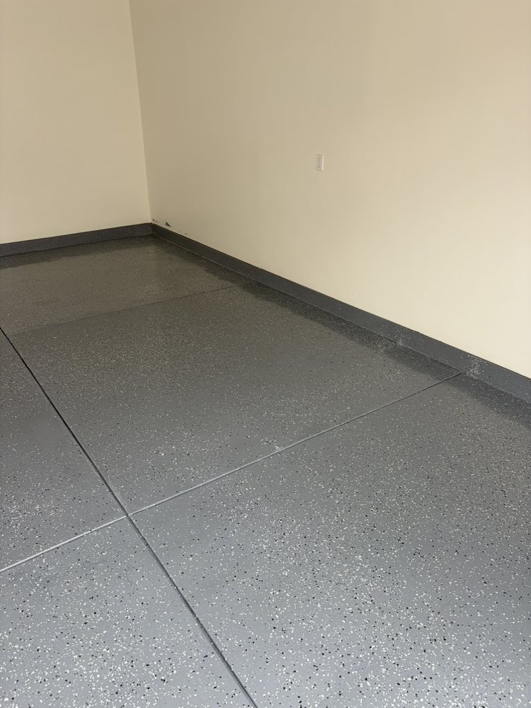 Garage epoxy floor