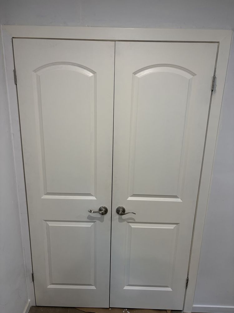 Interior double-door installation — project photo 2
