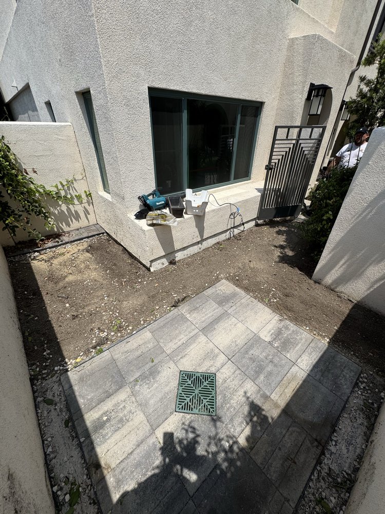 Courtyard turf installation — project photo 2
