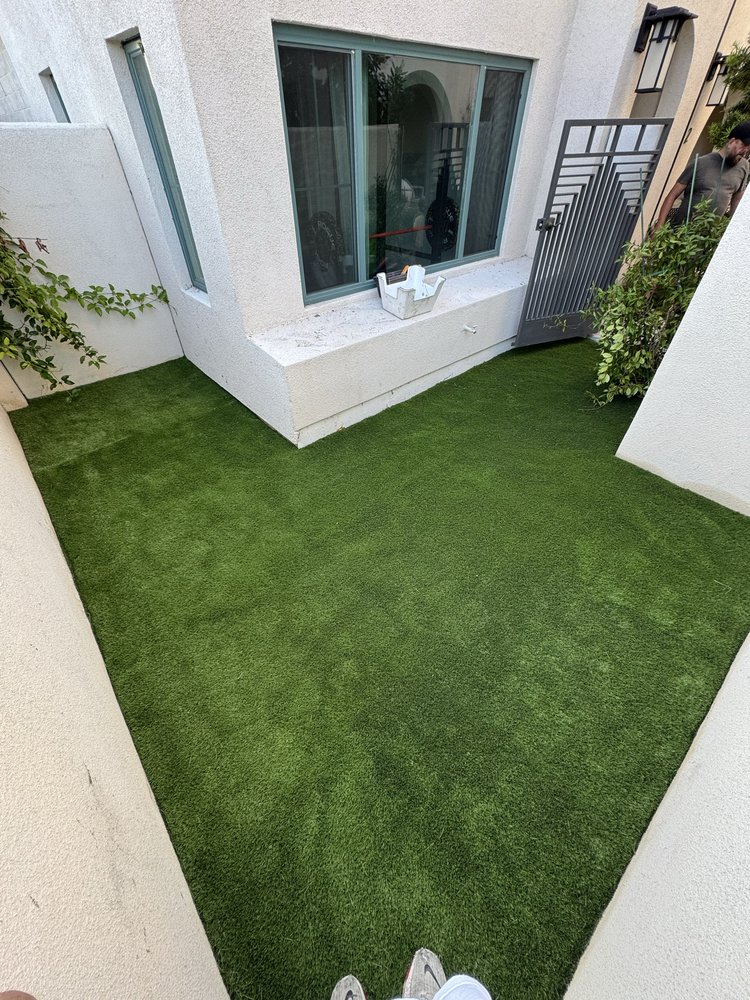Courtyard turf installation — project photo 3
